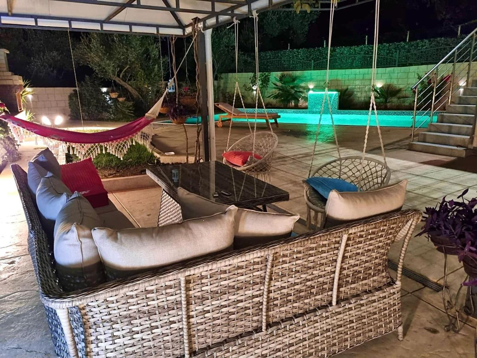 Villa Holiday Apartments บาร์ ภายนอก รูปภาพ